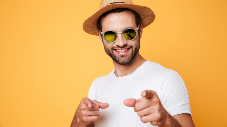 Kova Burcu Erkeğini Etkilemenin Yolları